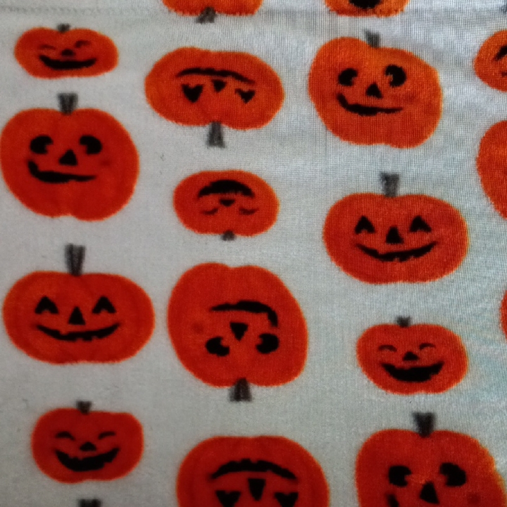 Pumpkin Pattern 50" X 60" Throw Blanket